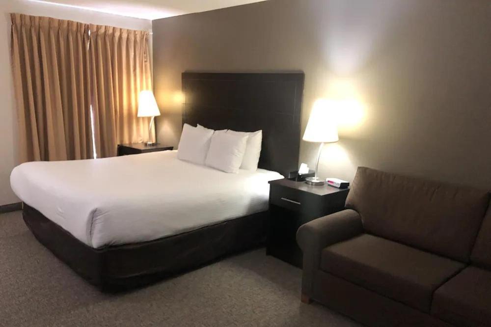 Travelodge By Wyndham Lindsay Bagian luar foto