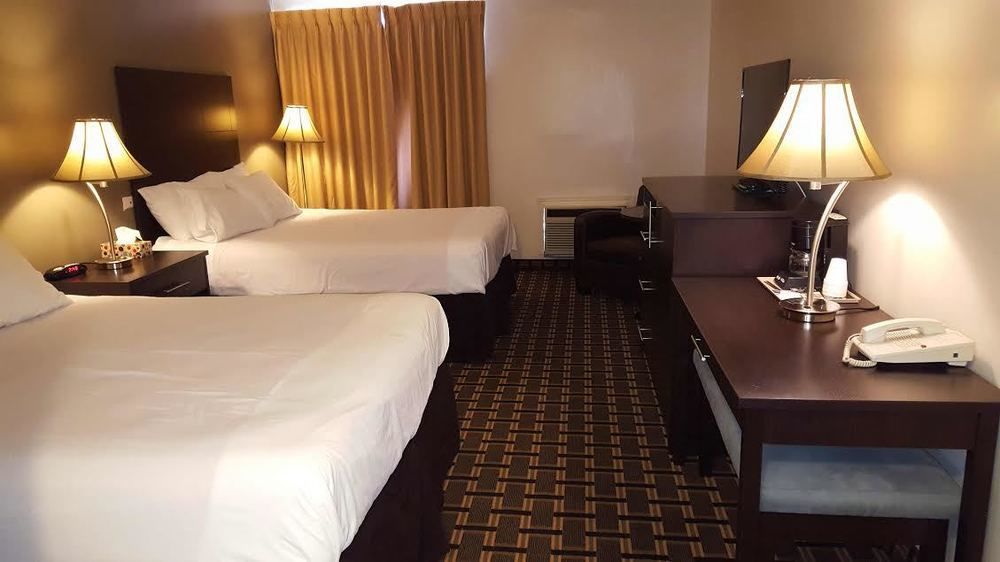 Travelodge By Wyndham Lindsay Bagian luar foto
